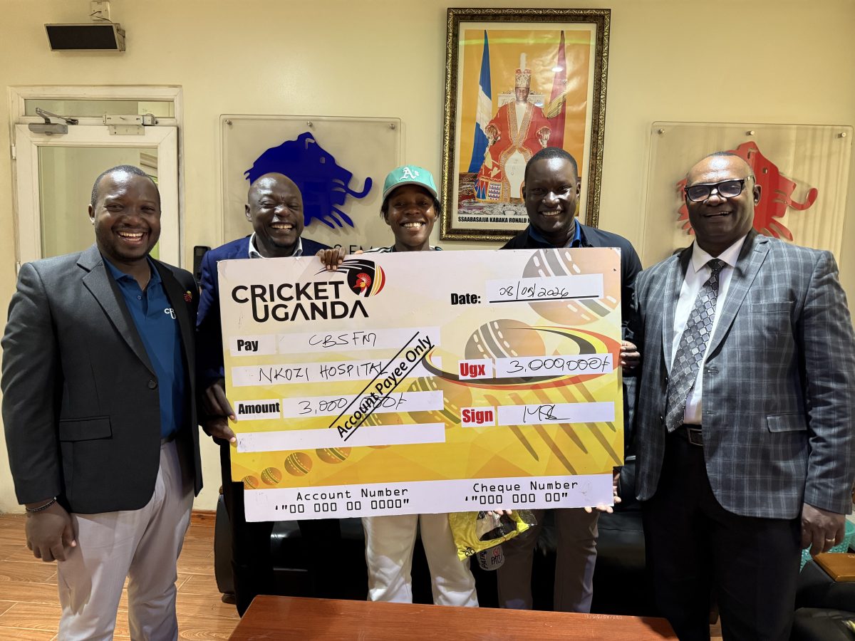 Cricket Uganda visits CBS FM’s Kaliisoliiso show, supports Nkozi Hospital Trauma and Accident Centre drive